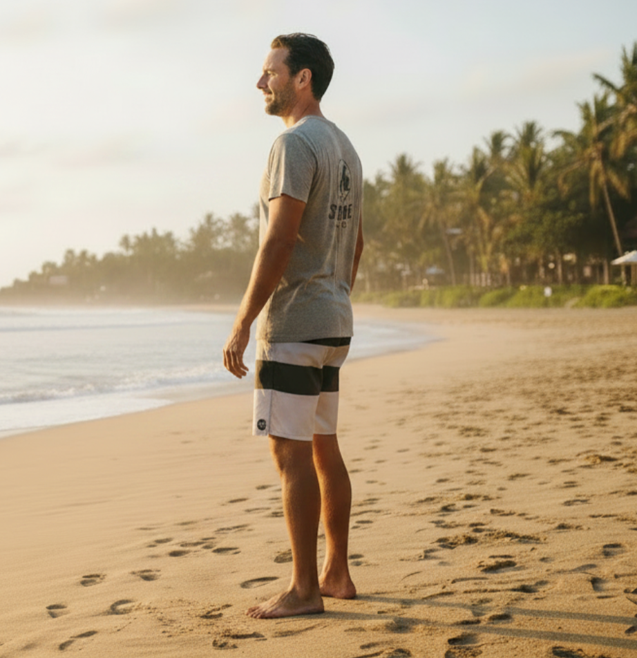 Seaside Drift Skull Wave Tee